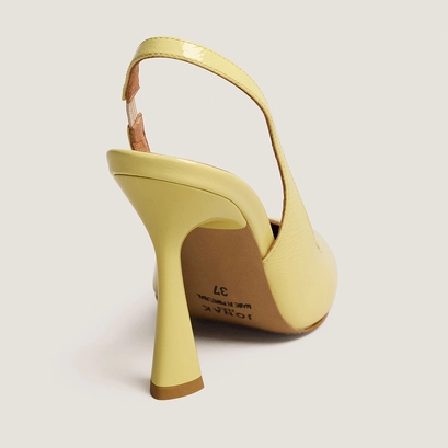 Pointed-toe slingback pumps in pale yellow pleated patent leather | dressy
