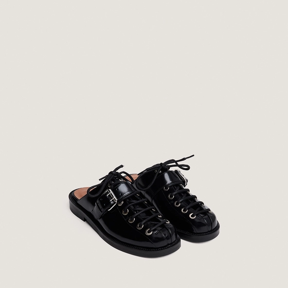 Lace-up mules in black glazed leather| DESSA