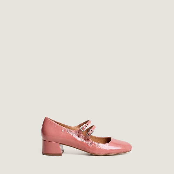 Double-strap Mary Janes in dusty rose pleated patent leather | DUNY