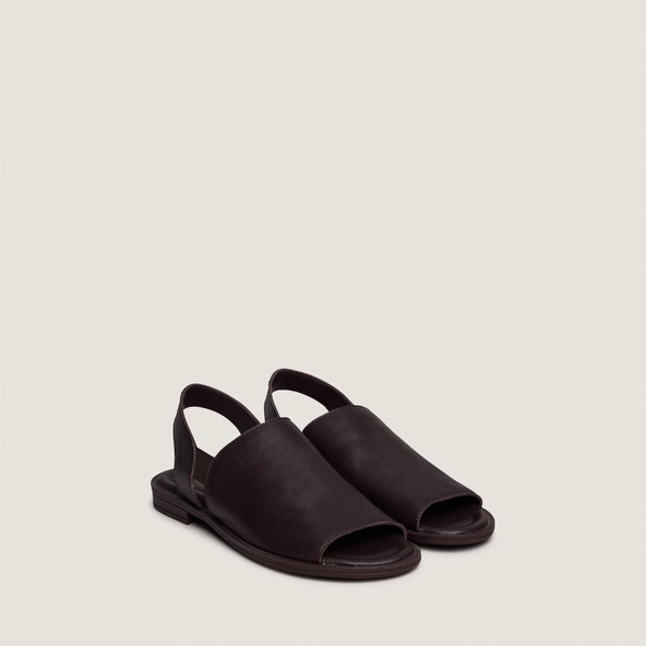 Elastic-strap sandals in dark brown leather | JESS