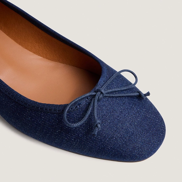 Heeled ballet flats in dark blue denim | DADOU