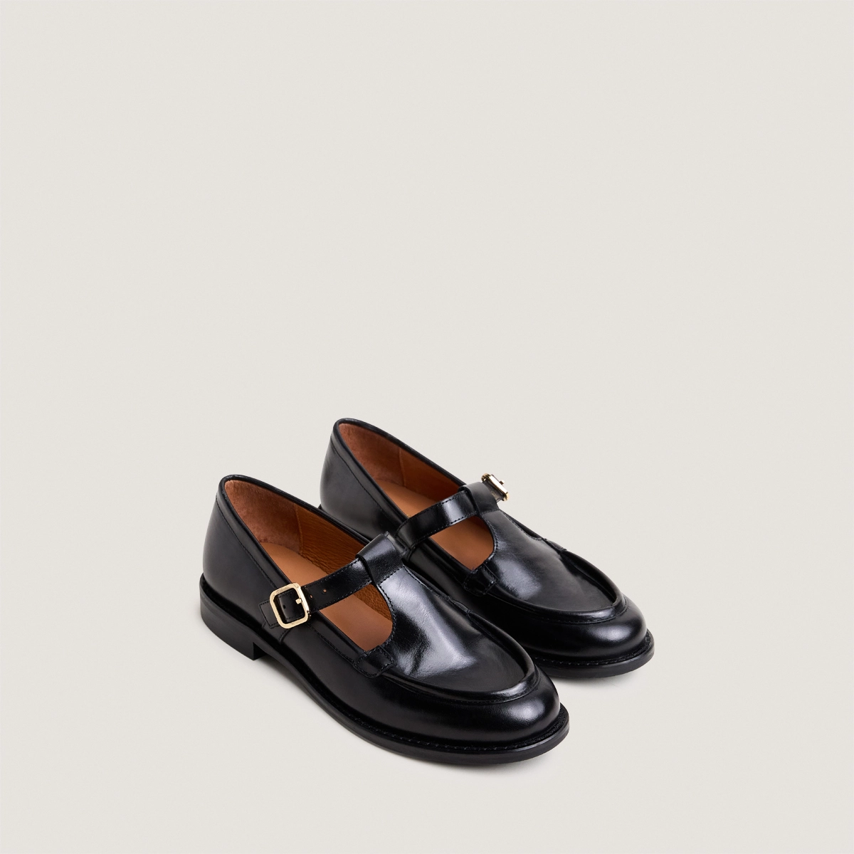 Strap loafers in black leather | DESERT