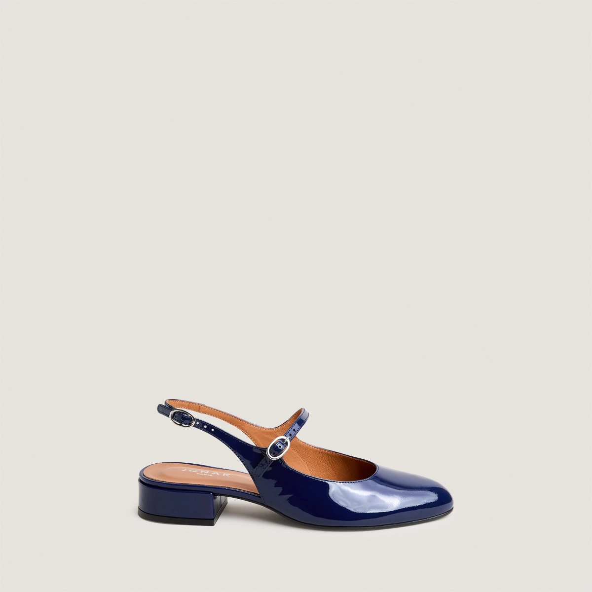 Round-toe slingbacks in blue patent leather | DAVO
