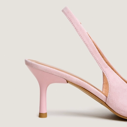 Pointed-toe pumps in petal pink suede | diamantine