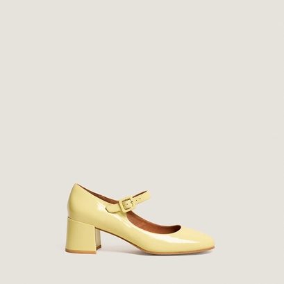 Heeled mary janes in pale yellow pleated patent leather | dittus