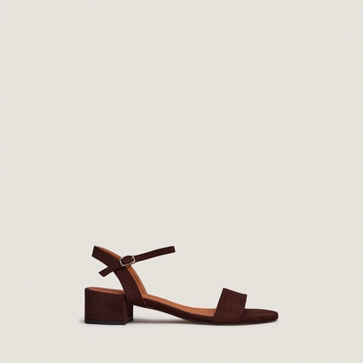 Square heel sandals in brown suede | via