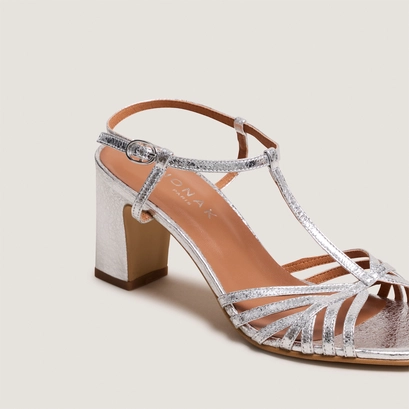 Heeled sandals in silver cracked leather | volia