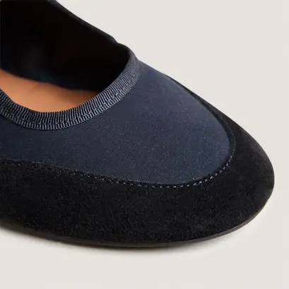 Lace-up ballet flats in black mesh and black textile | demain