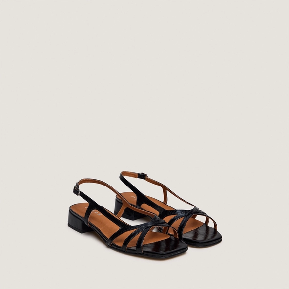 Low-heel sandals in black glossy leather | ARGOS