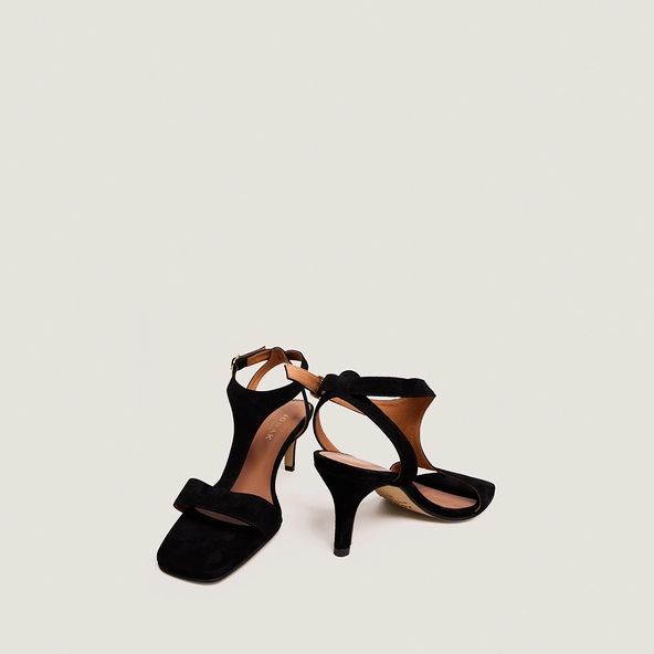 Thin-heeled sandals in black suede | VERNUS
