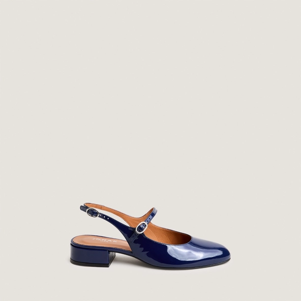 Round-toe slingbacks in blue patent leather | DAVO