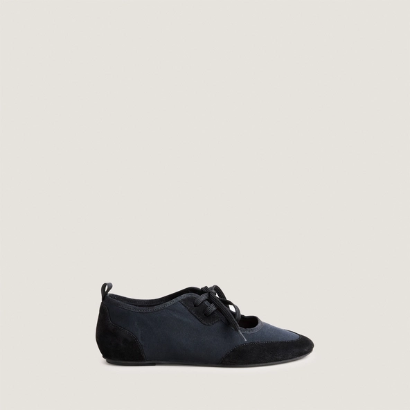 Lace-up ballet flats in black mesh and black textile | DEMAIN