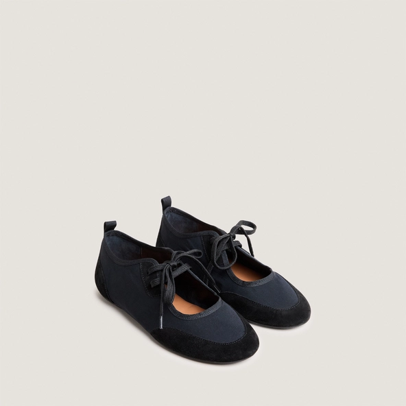Lace-up ballet flats in black mesh and black textile | DEMAIN