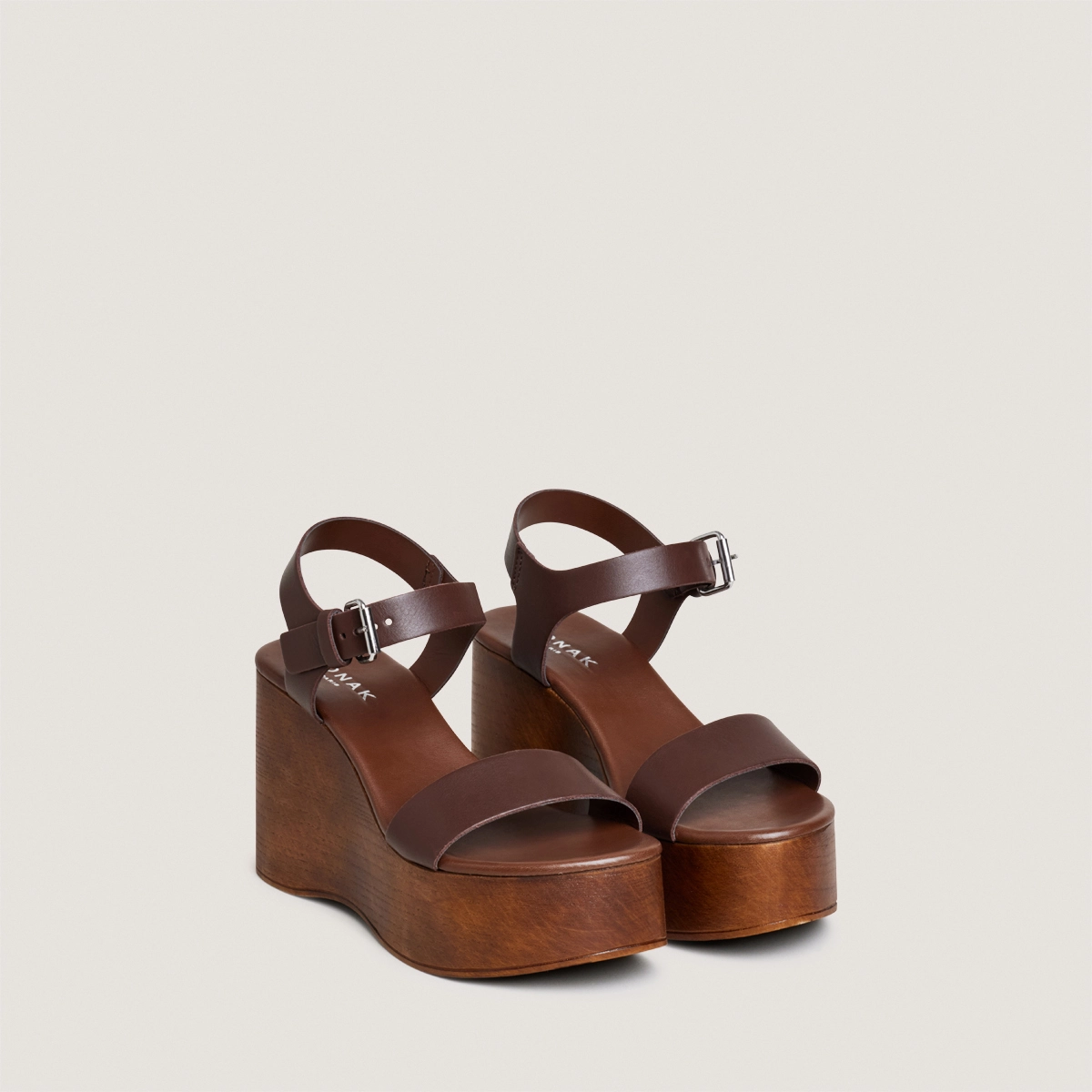 Wedge sandals with adjustable straps in cacao leather | ETHAN