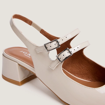 Double-strap slingback mary janes in ecru patent leather | dribble