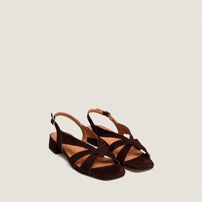 Low-heel sandals in brown suede | alphonse