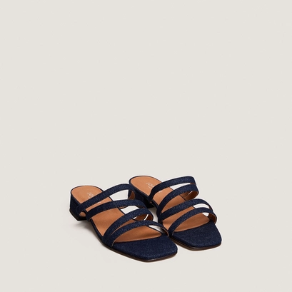 Low-heel mules with thin straps in navy blue denim | alpilles