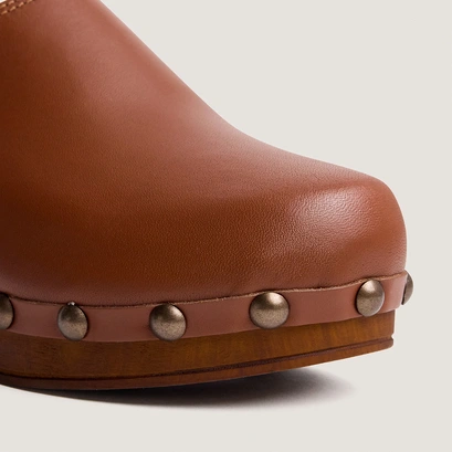Platform mules in cognac leather | naky