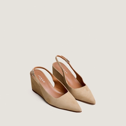 Wedge slingback pumps in camel suede | dixtine
