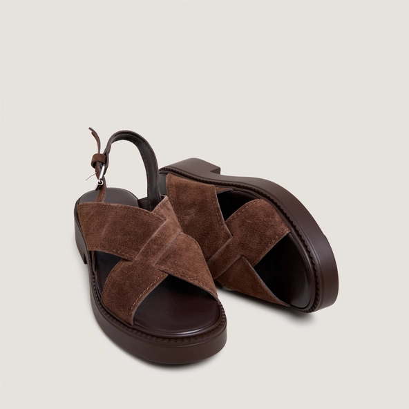 Interlaced strap sandals in dark brown split leather | ELIO