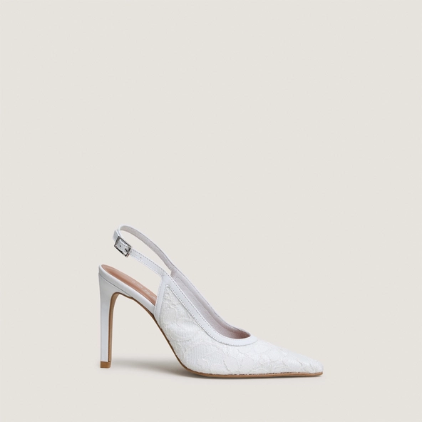 Pointed-toe slingback pumps in white lace and white leather | DAXA