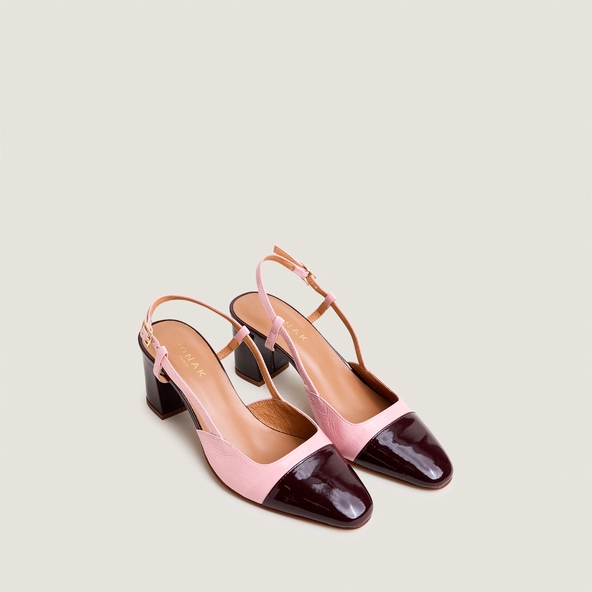 Heeled slingbacks in burgundy patent leather and petal pink pleated patent leather | DHAPOP