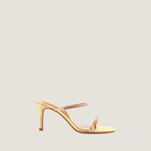 Heeled sandals with thin Swarovski straps in gold crackled leather | VAMOUREUSE
