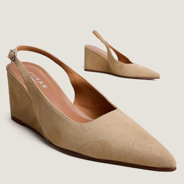 Wedge slingback pumps in camel suede | DIXTINE