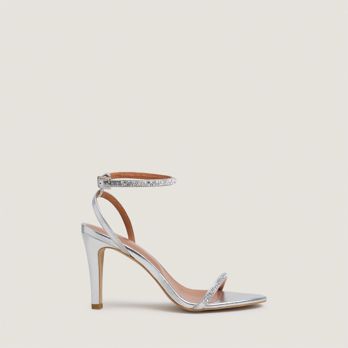 Sandals with slim straps and Swarovski crystals in silver metallic leather | VALLIANCE