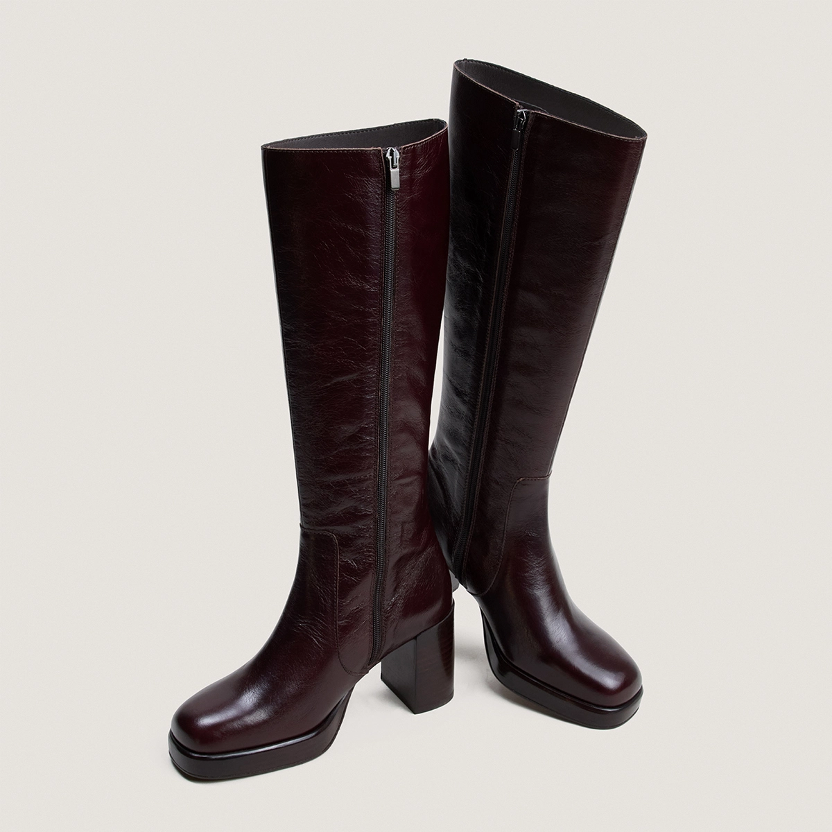 Platform boots in chocolate aged leather|BAM
