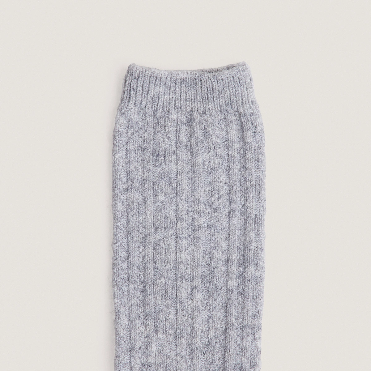 Knee-high socks in grey wool | FOX