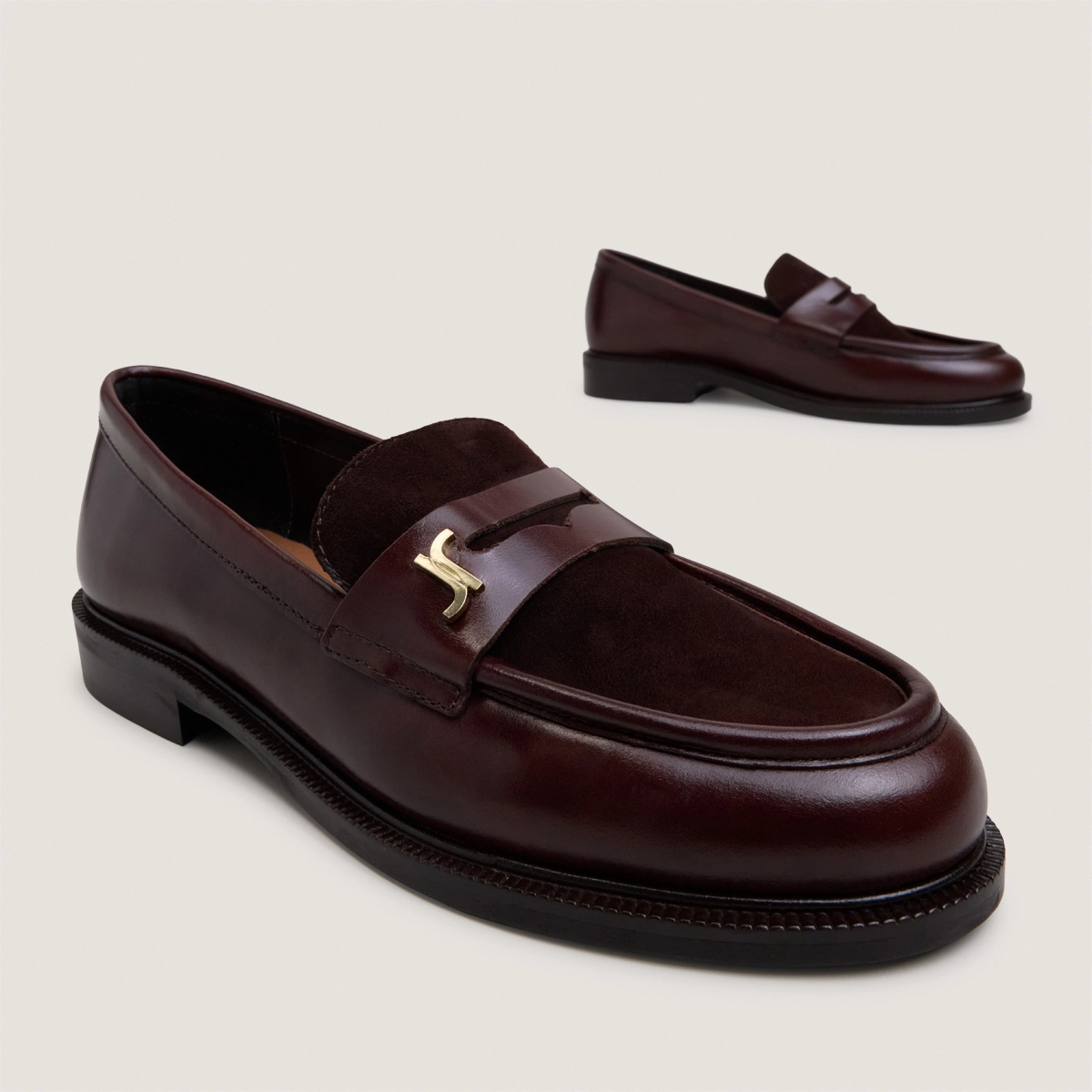 Round-toe monogram loafers in chocolate leather and brown suede | DUEDI