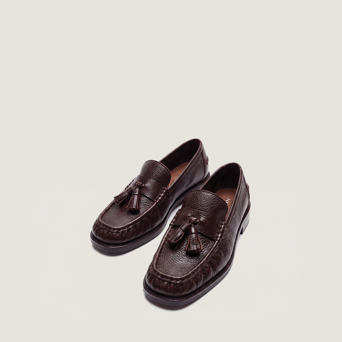 Loafers with tassels in brown grained leather | DUCHETTE