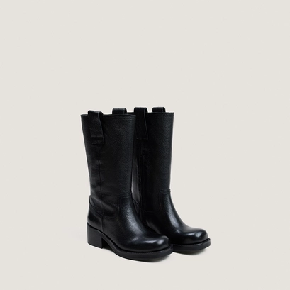 Riding boots black