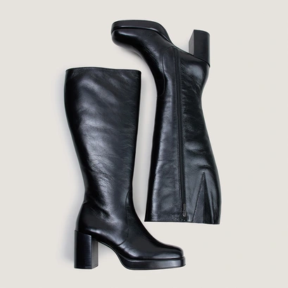 Platform boots black