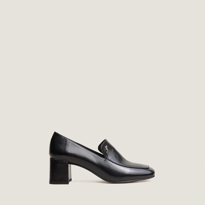 Heeled monogram loafers black