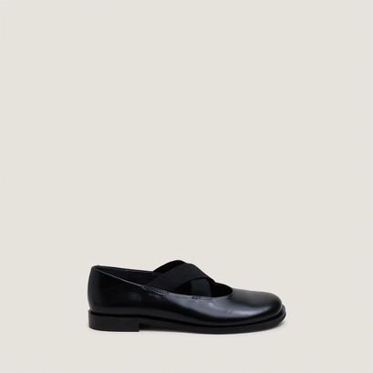 Ballet flats with elastic-strap black
