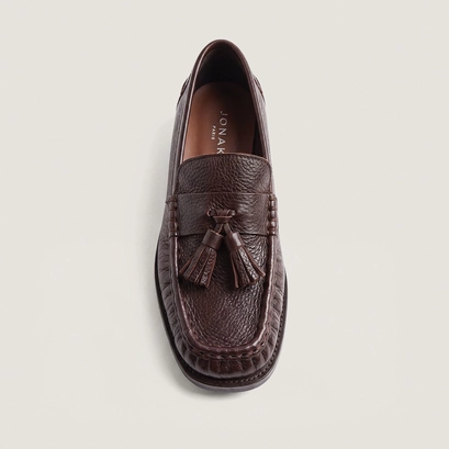 Loafers with tassels brown