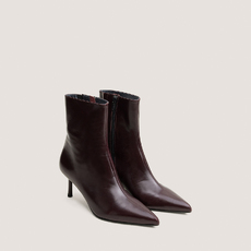 Pointed-toe ankle boots burgundy