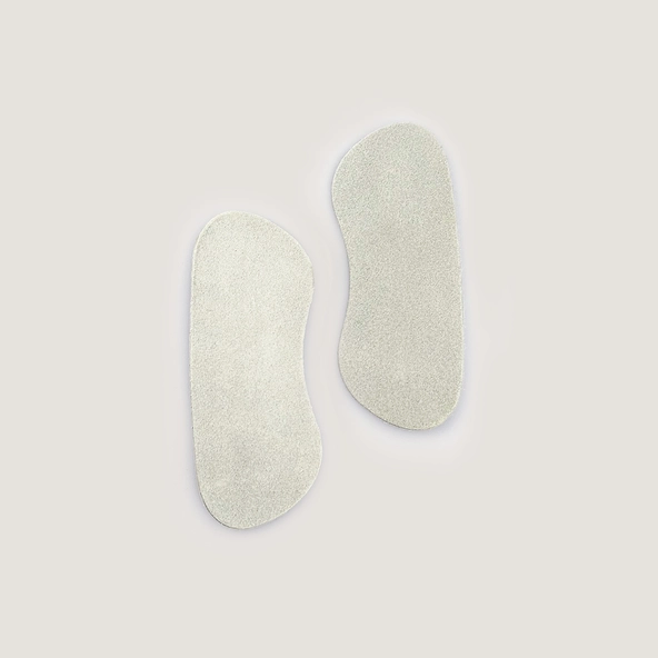 Heel support Improves comfort and ensures a secure stride | HEEL SUPPORT