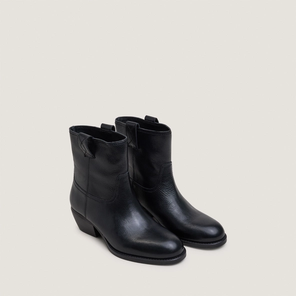 Round-toe ankle boots with block heels in black grained leather | TERRA