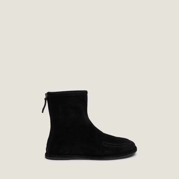 Flat low boots in black split leather | JOYCE