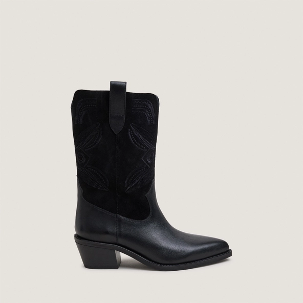 Pointed-toe boots with visible stitching in black grained leather and black split leather | TATIANA