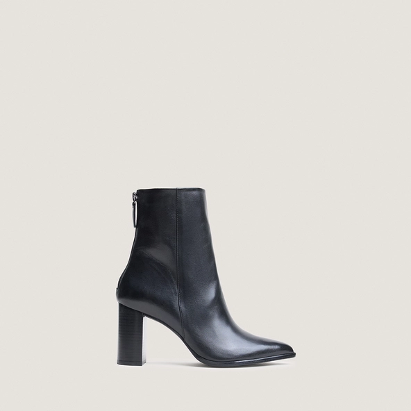 Back-zip ankle boots in black leather | PIXI