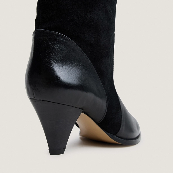 Boots with pointed heels in black leather and black split leather | LEONORE