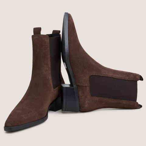 Pointed-toe chelsea low boots dark brown