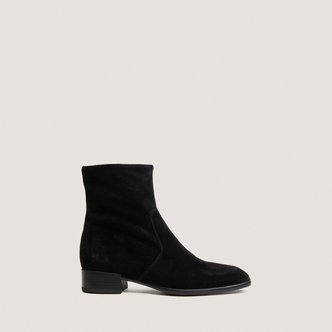 Ankle boots with flat heels and square toes black