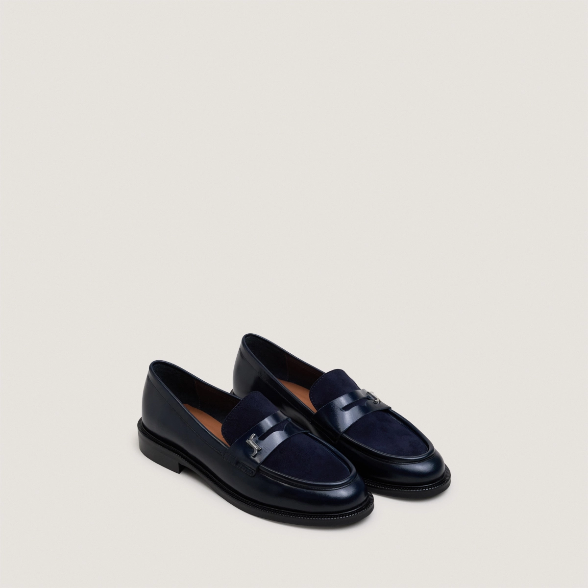 Round-toe monogram loafers in navy leather and navy suede | DUEDI