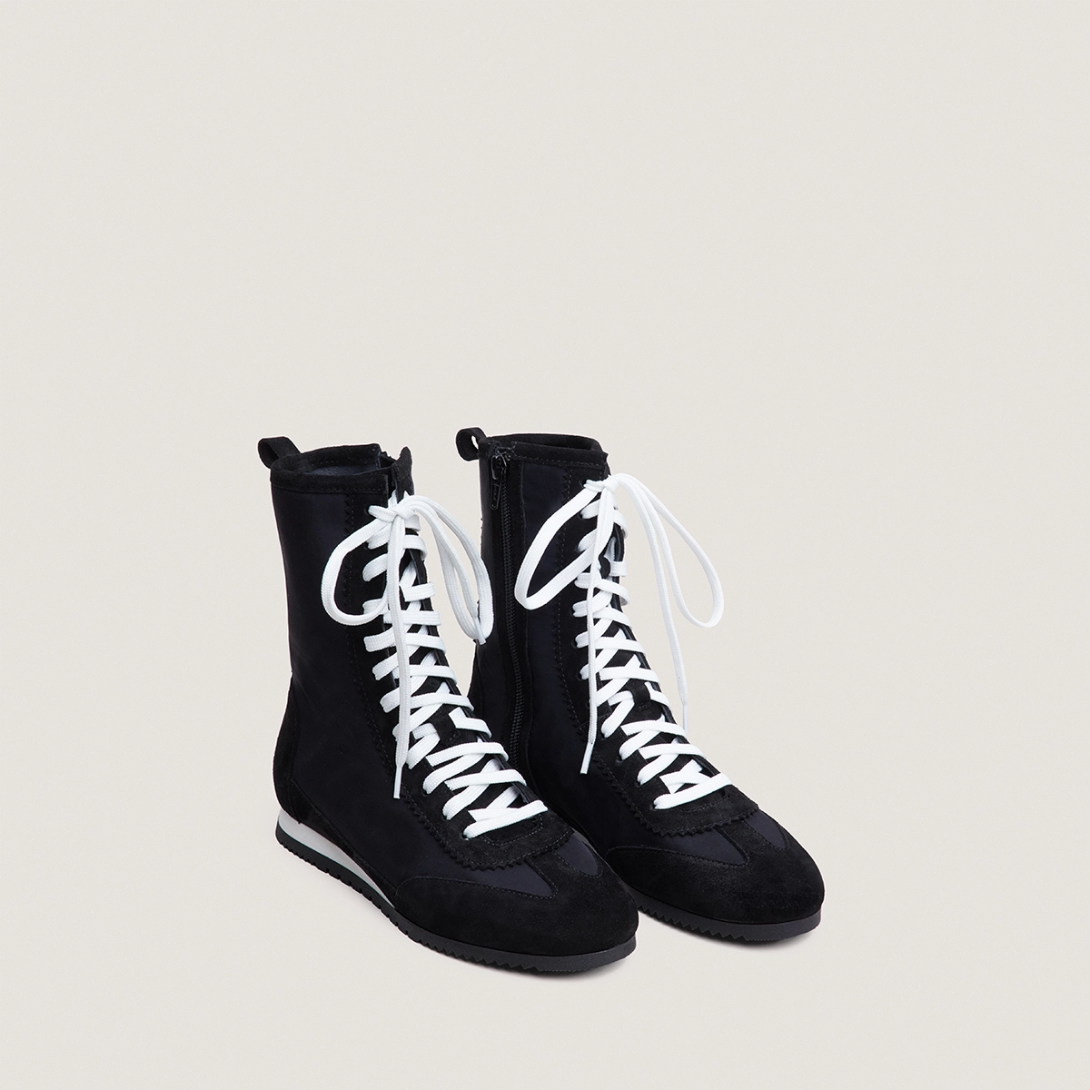 High-top lace-up sneakers in black split leather and black nylon | DUTO