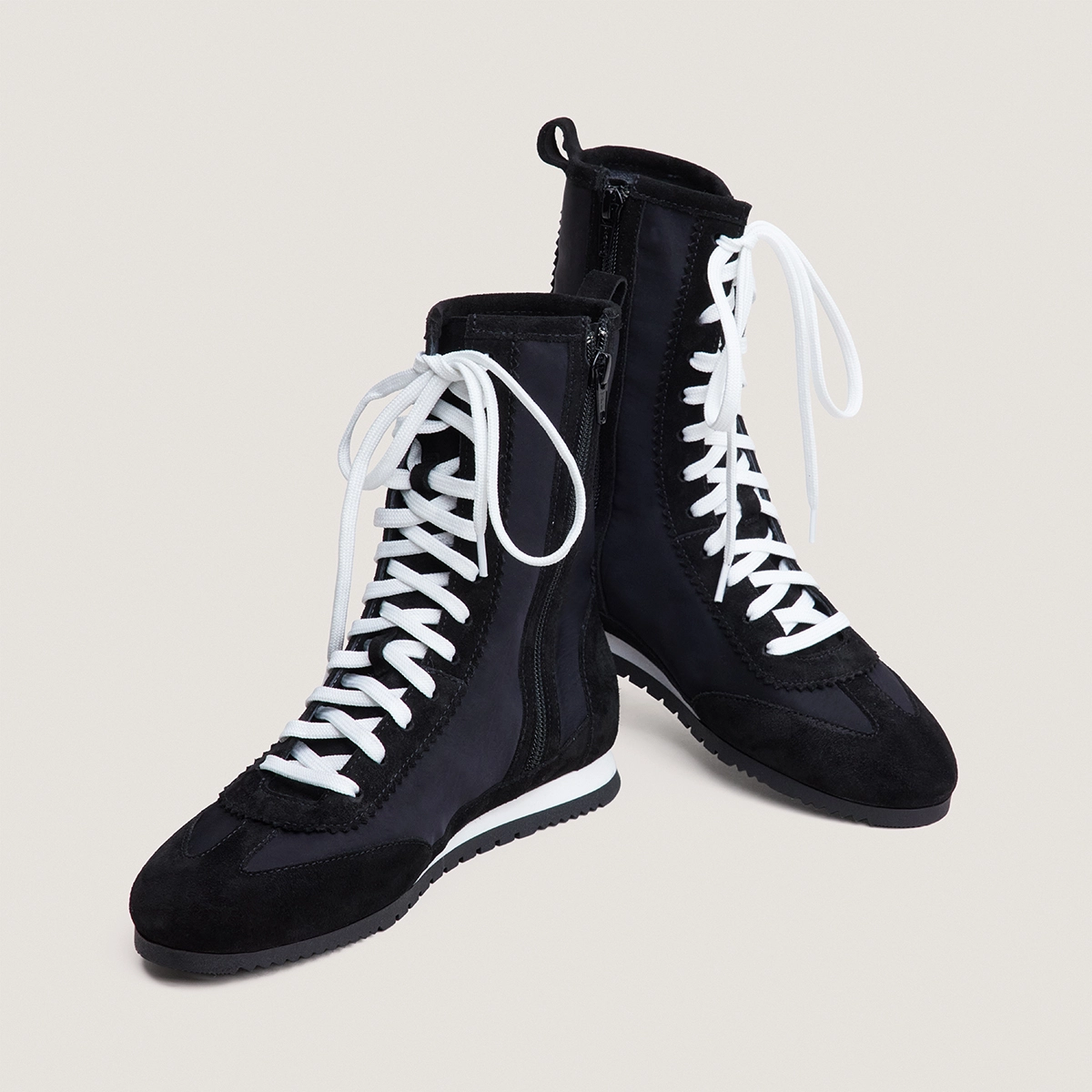 High-top lace-up sneakers in black split leather and black nylon | DUTO